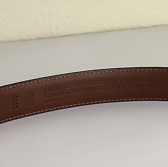 Stylish Black Belt with Ornate Gold Buckle - Picture 4 of 14